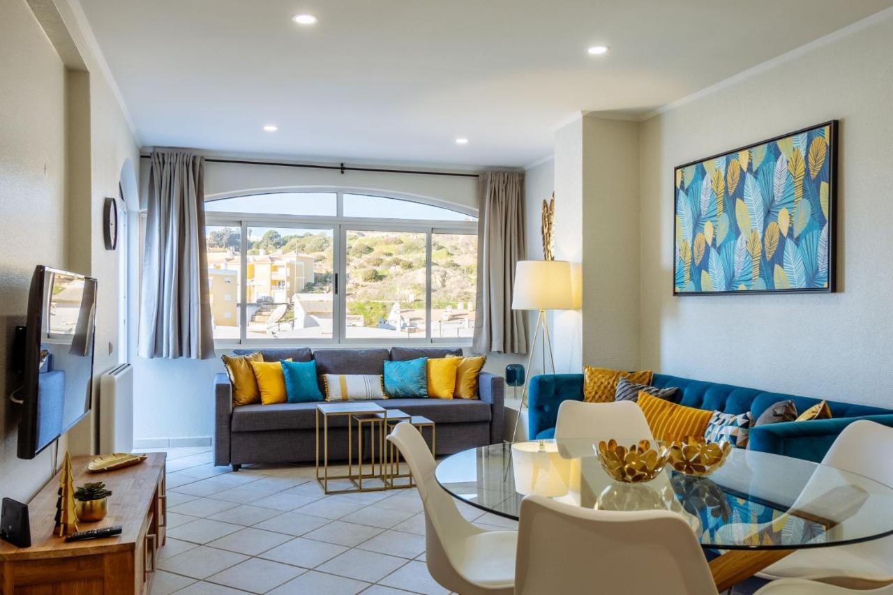 Top Renoviertes Apartment Mit Grosser Terrasse Albufeira Exterior photo