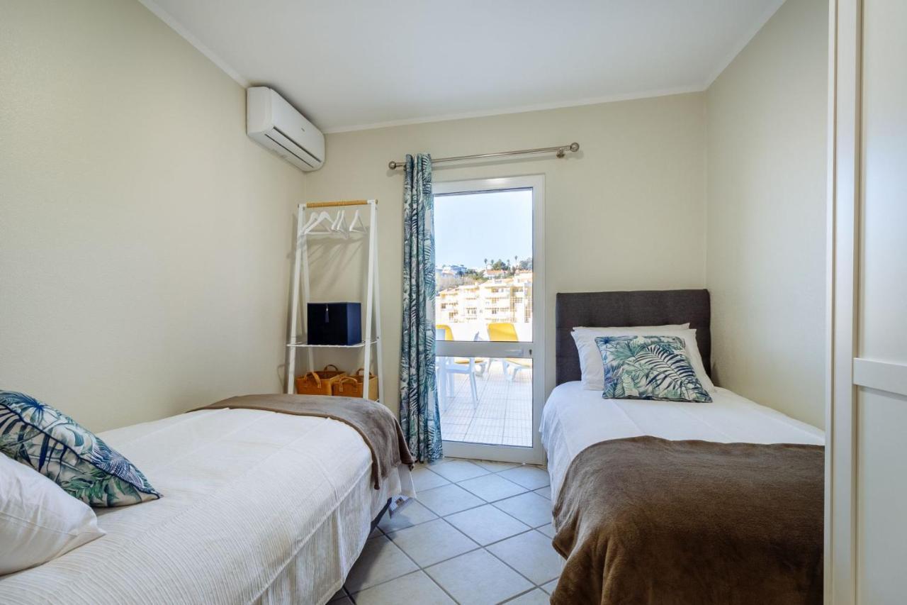 Top Renoviertes Apartment Mit Grosser Terrasse Albufeira Exterior photo